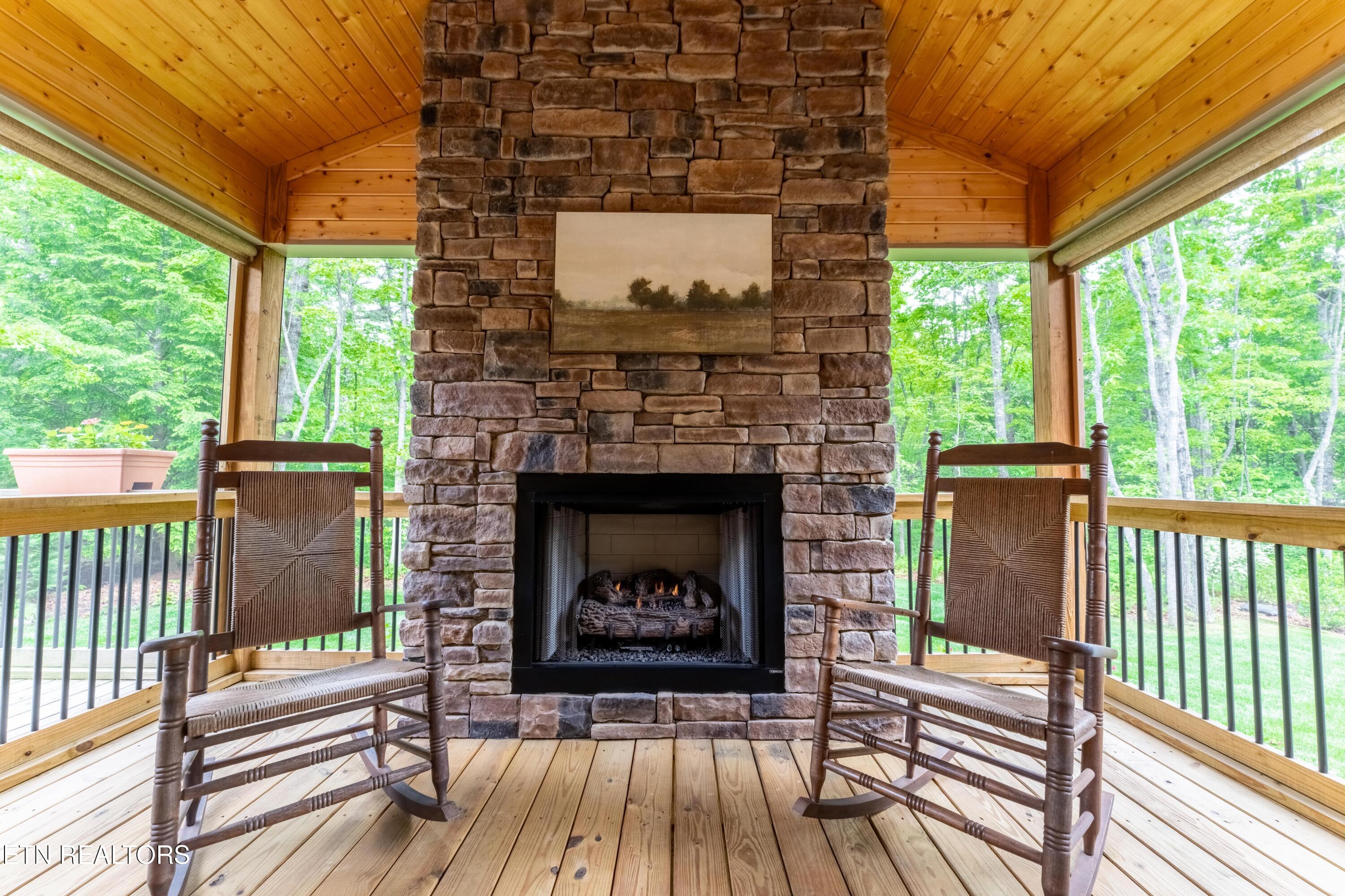 233 Albemarle Circle