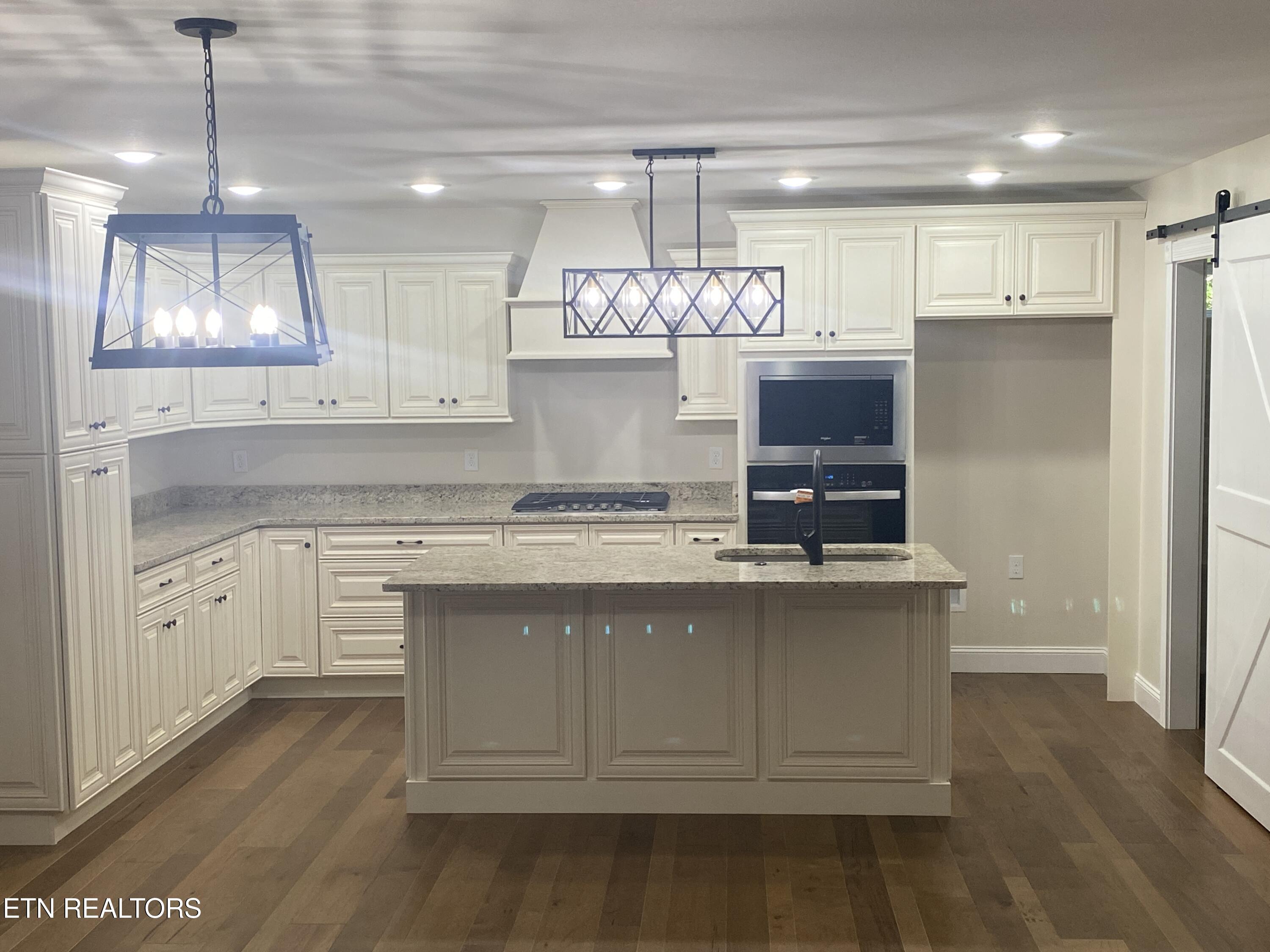 233 Albemarle Circle