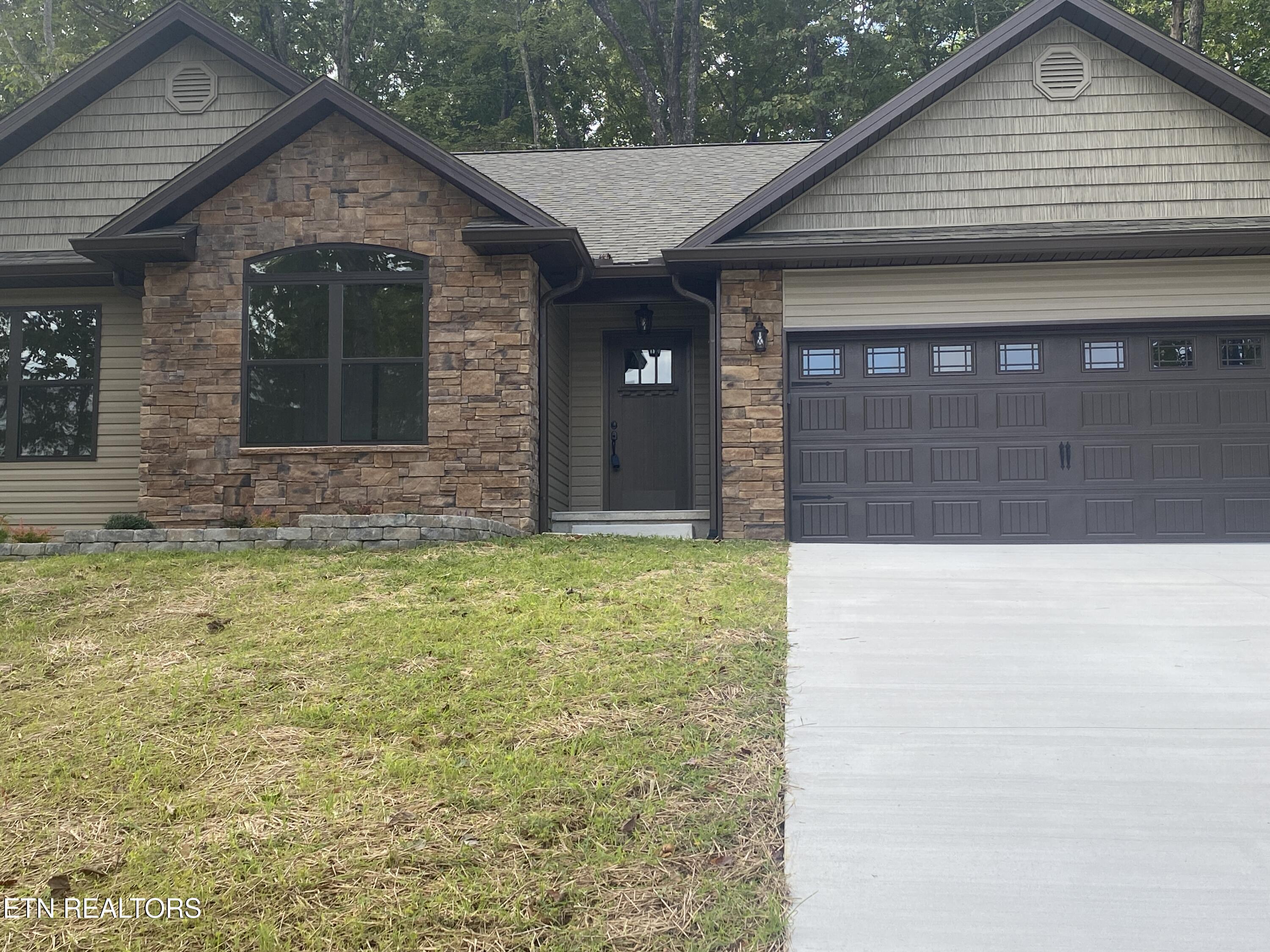 233 Albemarle Circle