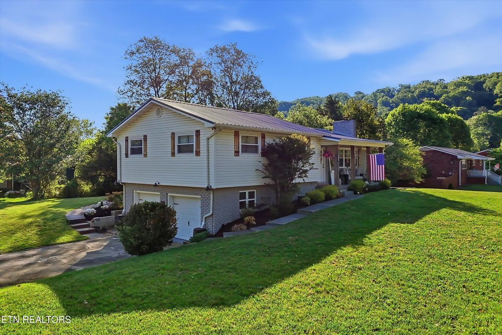 Photo of 6424 Oleary Rd, Knoxville, TN 37918 (MLS # 1338229)