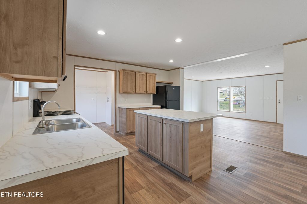 Photo of 802 Arden St, Loudon, TN 37774 (MLS # 1331554)