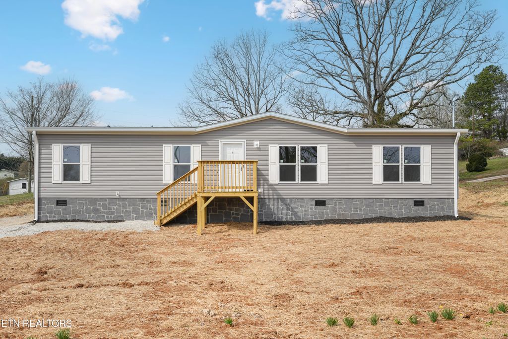 Photo of 802 Arden St, Loudon, TN 37774 (MLS # 1331554)
