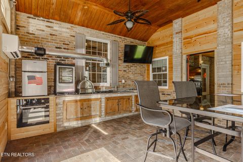 Tiny photo for 700 S Kentucky St, Kingston, TN 37763 (MLS # 1335494)