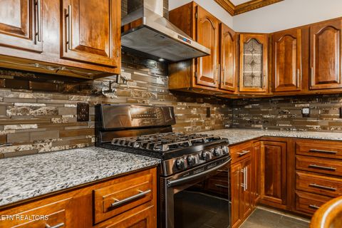 Tiny photo for 700 S Kentucky St, Kingston, TN 37763 (MLS # 1335494)
