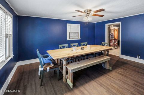 Tiny photo for 611 W 6th Ave, Lenoir City, TN 37771 (MLS # 1341456)