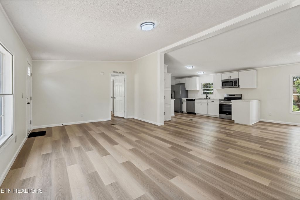 Photo of 1352 Byrd Circle, Kingston, TN 37763 (MLS # 1335986)