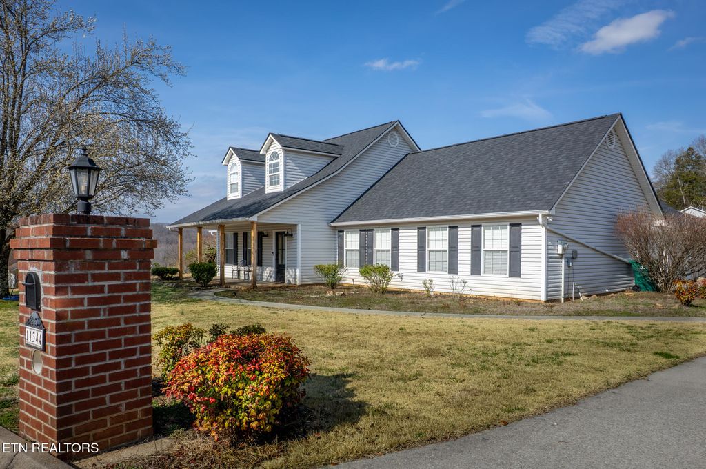 Photo of 11344 Stonebriar Lane, Knoxville, TN 37932 (MLS # 1331243)