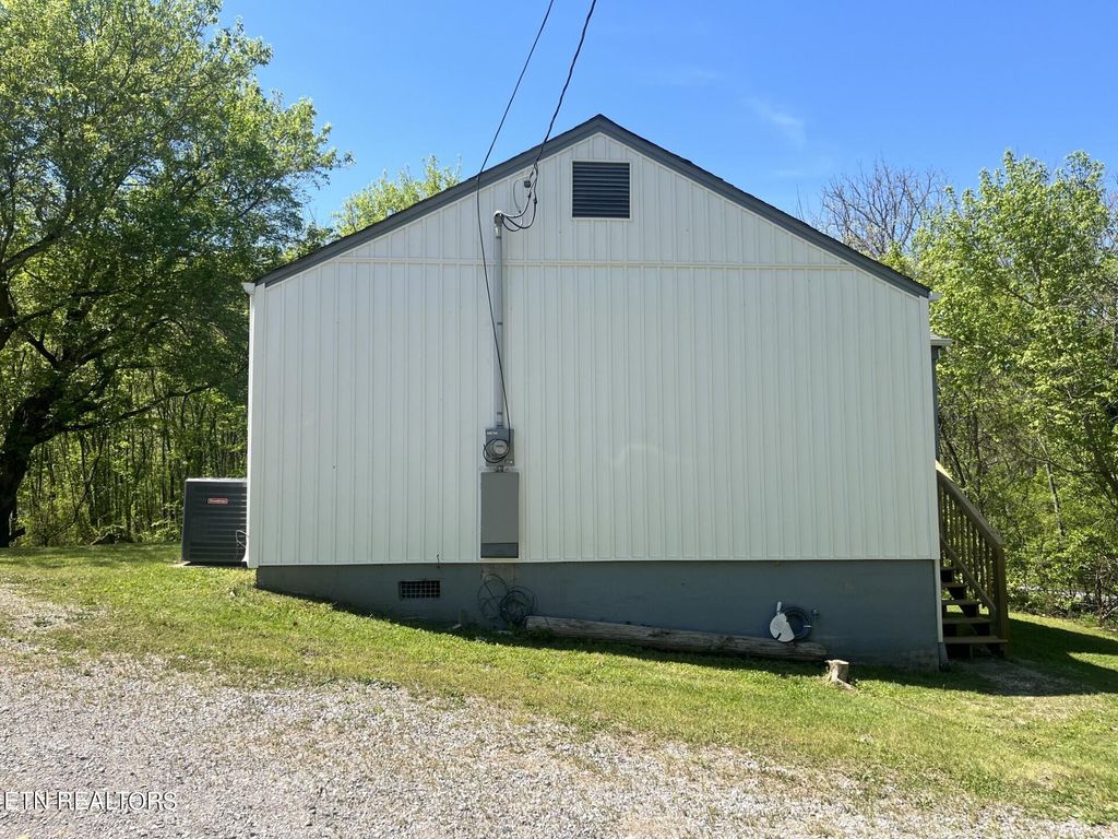 Photo of 136 E Wolf Valley Rd, Heiskell, TN 37754 (MLS # 1261398)