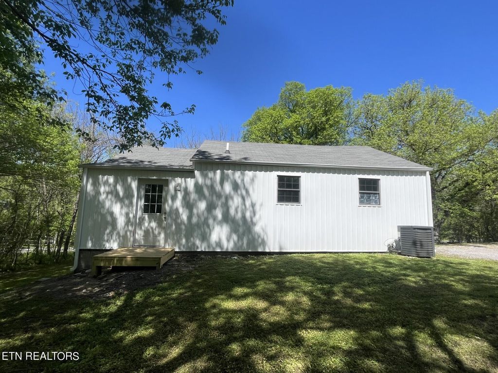 Photo of 136 E Wolf Valley Rd, Heiskell, TN 37754 (MLS # 1261398)
