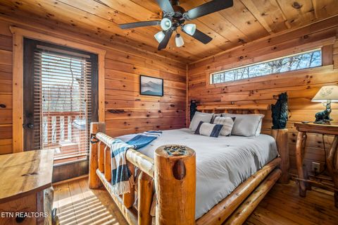 Tiny photo for 1110 Elm Court Ct, Sevierville, TN 37876 (MLS # 1298420)