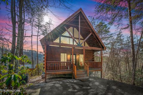 Tiny photo for 1110 Elm Court Ct, Sevierville, TN 37876 (MLS # 1298420)