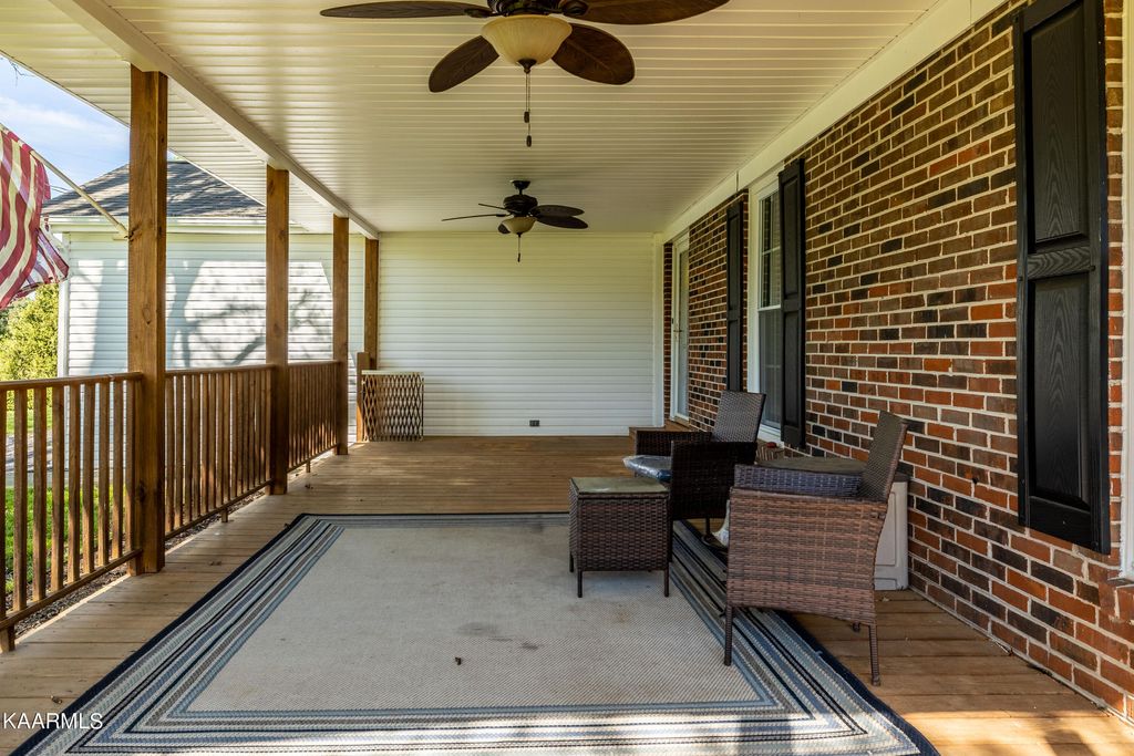 Photo of 4825 Wheeler Rd, Louisville, TN 37777 (MLS # 1223637)