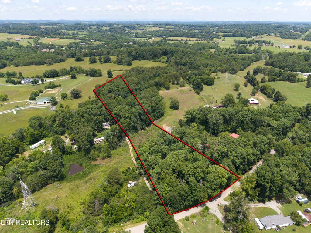 Photo of 1919 Reagan Mill Rd, Maryville, TN 37803 (MLS # 1346047)