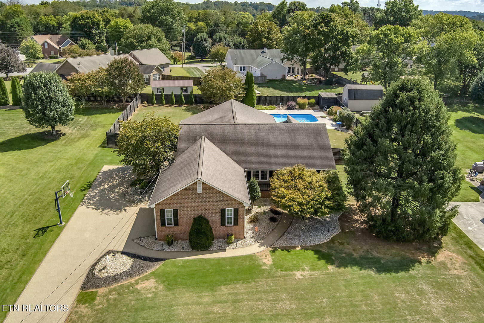 411 Dairy Lane Lane