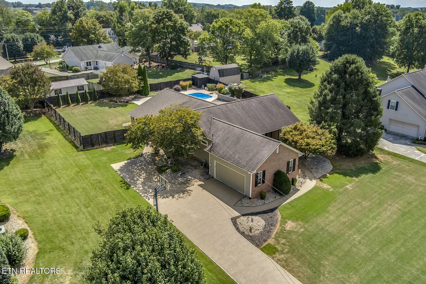 411 Dairy Lane Lane