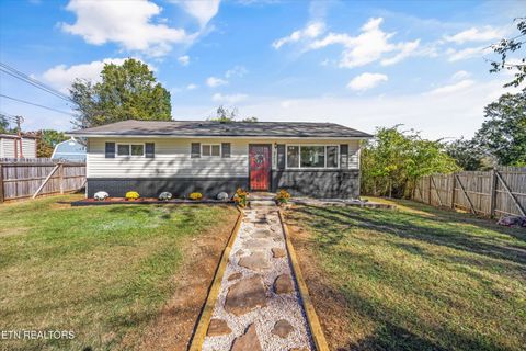 Photo of 2632 Dexter Lane, Knoxville, TN 37920 (MLS # 1318817)