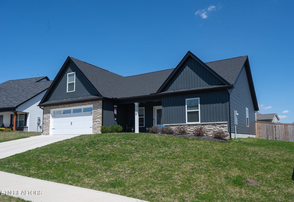 Photo of 3238 Truitt Path Lane, Knoxville, TN 37931 (MLS # 1357081)