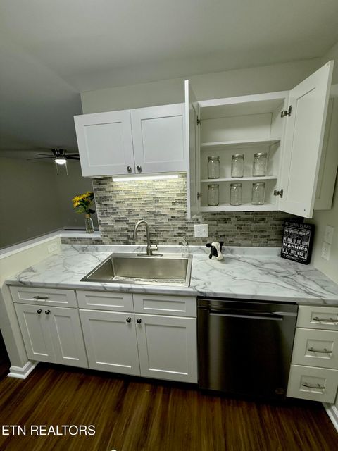 Tiny photo for 2036 Countryhill Lane, Knoxville, TN 37923 (MLS # 1334045)