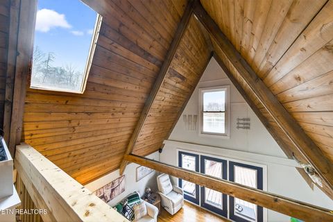 Tiny photo for 91 Lake St, Crossville, TN 38572 (MLS # 1329120)