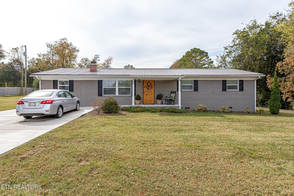 Photo of 9430 Lusk Rd, Strawberry Plains, TN 37871 (MLS # 1244090)