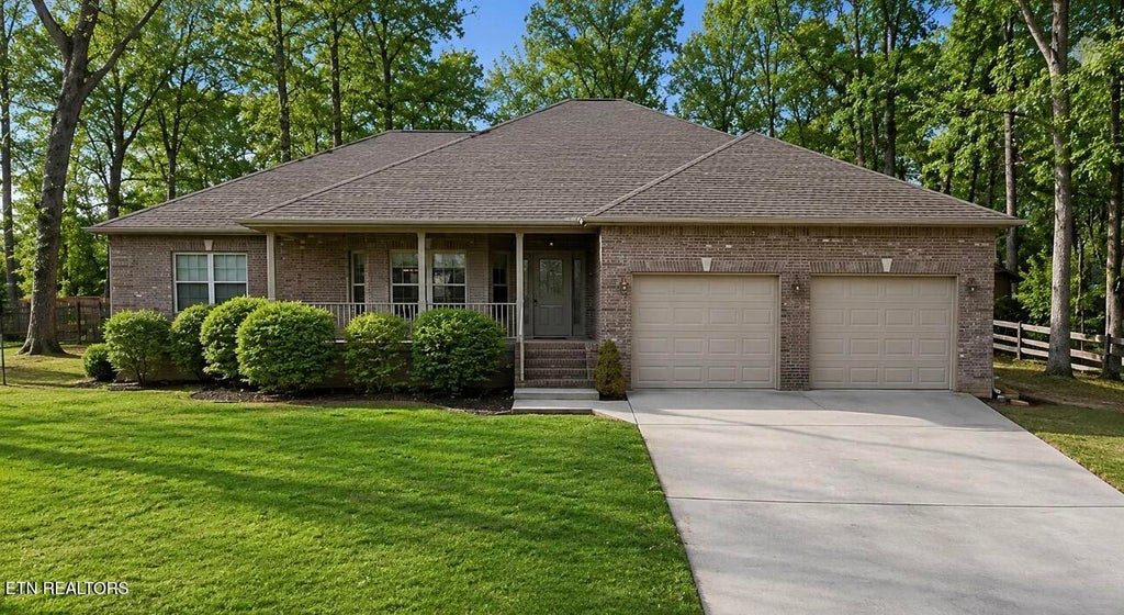 Photo of 2501 Friar Wood Lane, Sevierville, TN 37876 (MLS # 1355132)