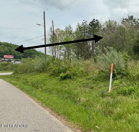 Douglas Lane Jellico TN 37762