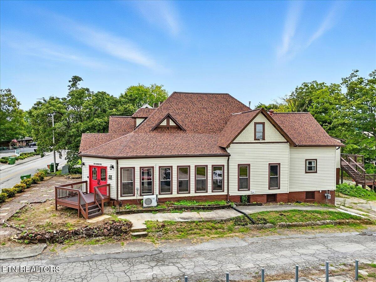 321 High St
