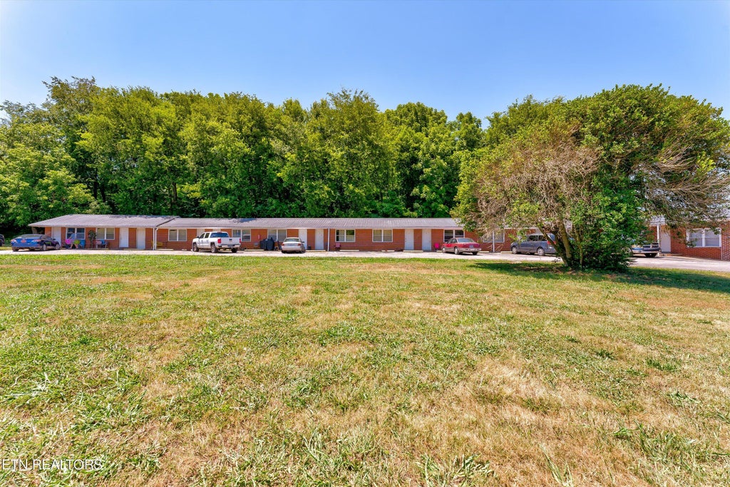 Photo of 20370 W Lee Hwy, Philadelphia, TN 37846 (MLS # 1339899)