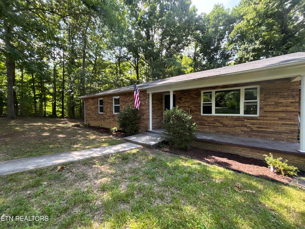 Photo of 720 Poplar Lane, Winfield, TN 37892 (MLS # 1354010)