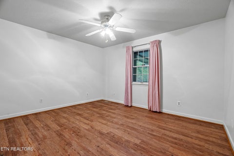 Tiny photo for 909 Riverbend Rd, Clinton, TN 37716 (MLS # 1360413)