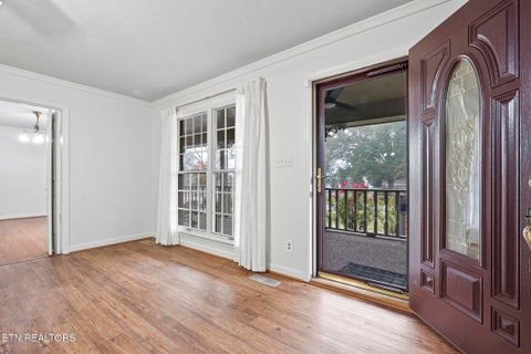 Tiny photo for 909 Riverbend Rd, Clinton, TN 37716 (MLS # 1360413)