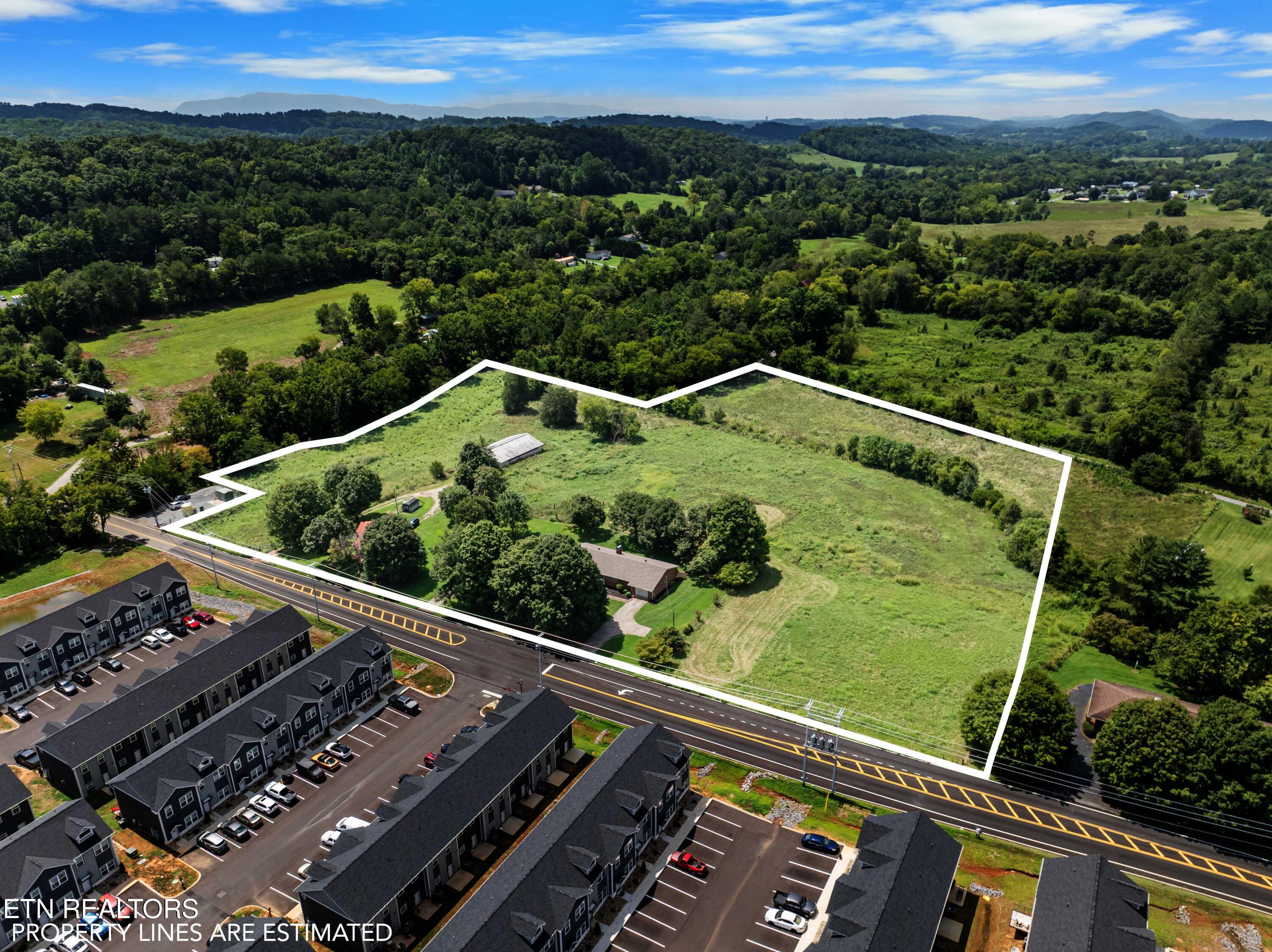 3609 Douglas Dam Rd