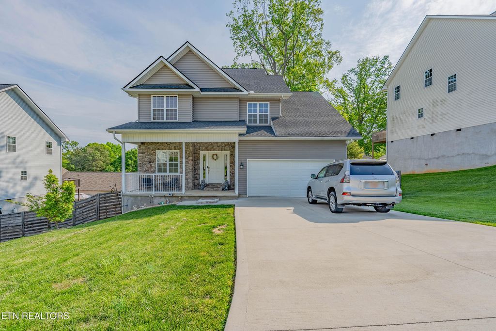 Photo of 3914 Mountain vista Rd, Knoxville, TN 37931 (MLS # 1298772)