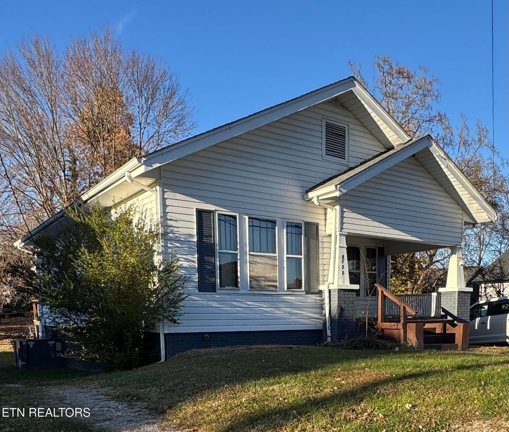 Photo of 4133 Holston Drive, Knoxville, TN 37914 (MLS # 1322274)