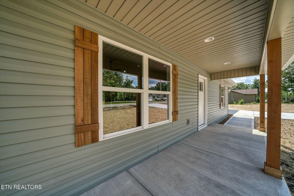 Photo of 2115 Utah Trace, Crossville, TN 38572 (MLS # 1314307)