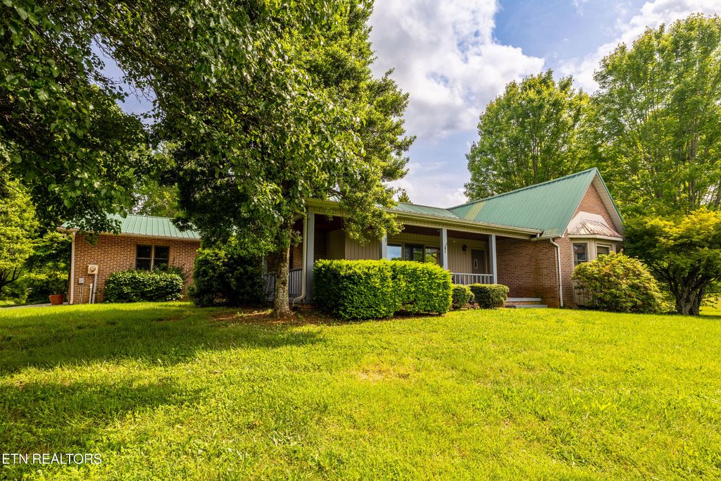 Photo of 874 Alvin Roach Rd, Rutledge, TN 37861 (MLS # 1277328)