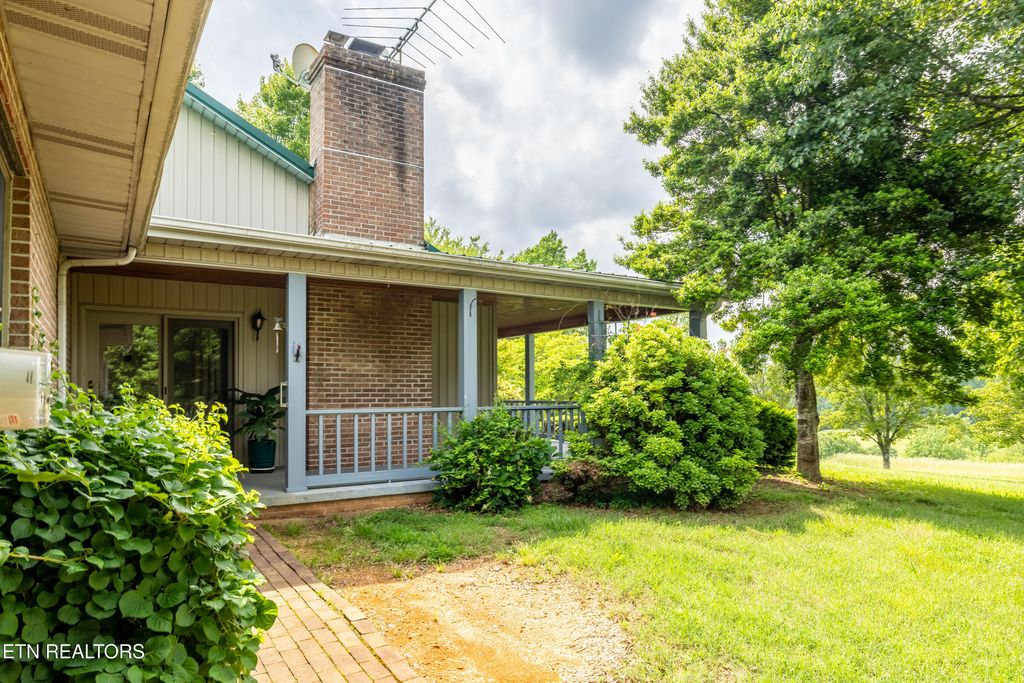Photo of 874 Alvin Roach Rd, Rutledge, TN 37861 (MLS # 1277328)