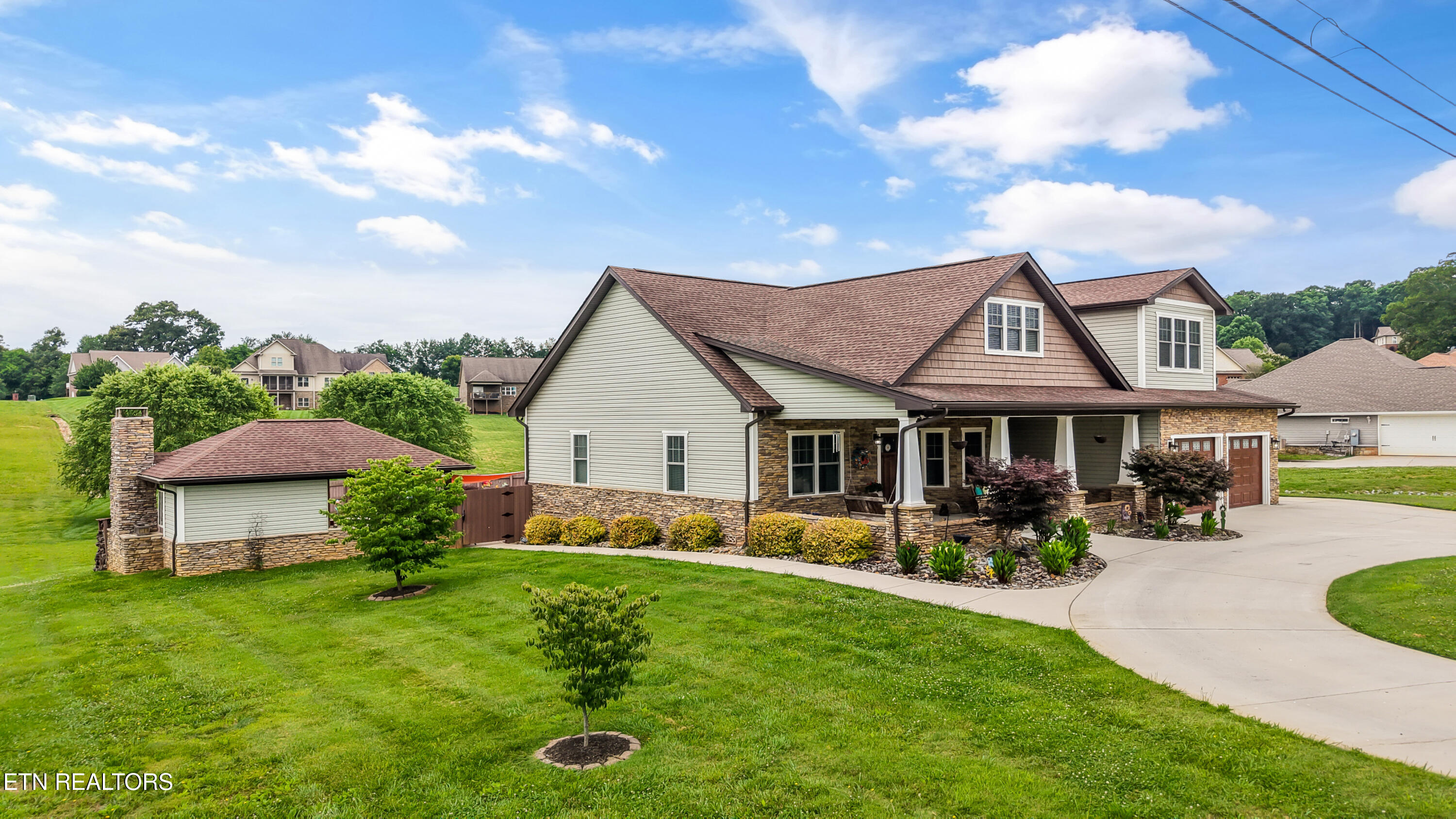 1113 Walker Rd
