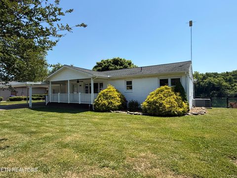 Tiny photo for 408 Riverside Drive, Clinton, TN 37716 (MLS # 1342078)