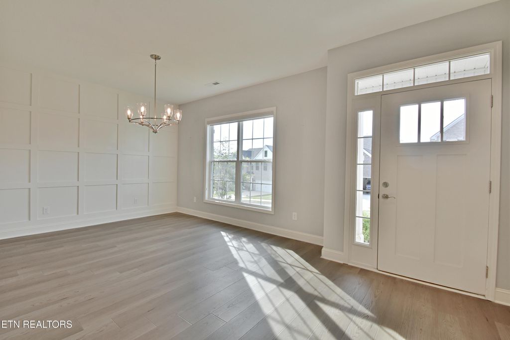 Photo of 9634 Snowy Cliff Lane, Knoxville, TN 37922 (MLS # 1313964)