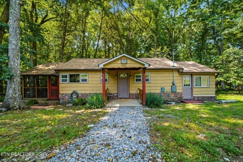 Photo of 209 Royce Rd, Andersonville, TN 37705 (MLS # 1353428)