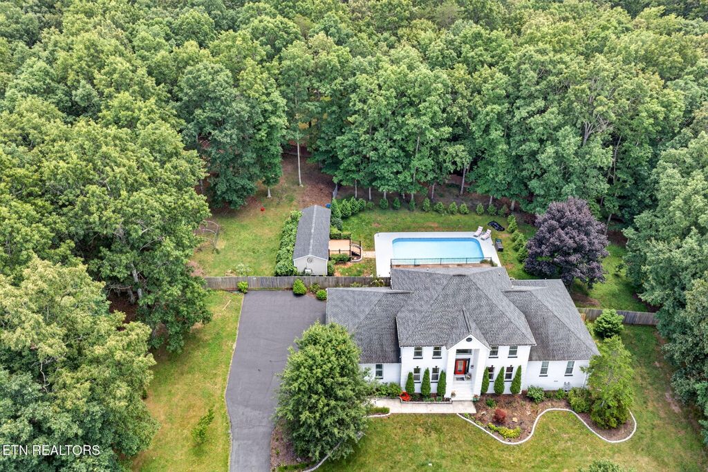 Photo of 307 Laurel Circle, Crossville, TN 38555 (MLS # 1345362)