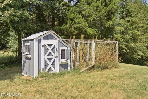 Tiny photo for 1010 Brushy Valley Rd, Heiskell, TN 37754 (MLS # 1355828)