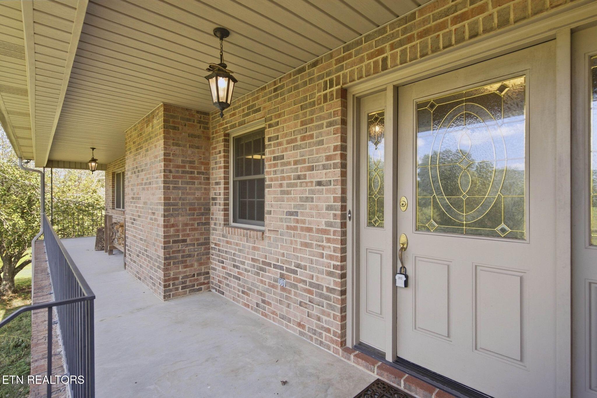 1010 Brushy Valley Rd