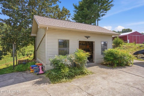 Tiny photo for 1010 Brushy Valley Rd, Heiskell, TN 37754 (MLS # 1355828)