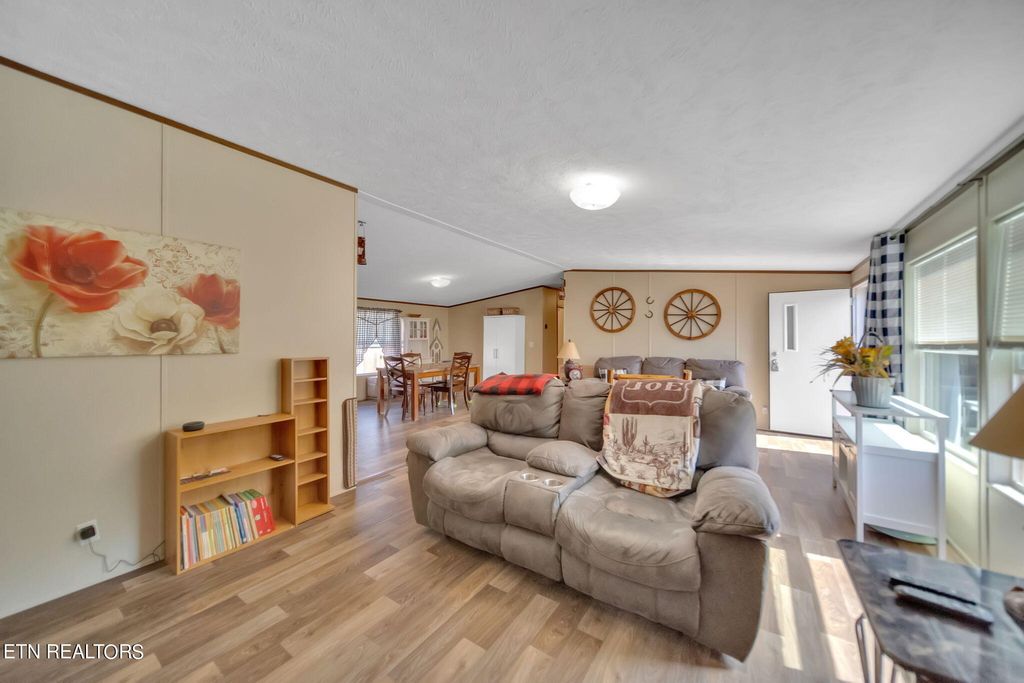 Photo of 106 Buckskin Lane, Maynardville, TN 37807 (MLS # 1255159)