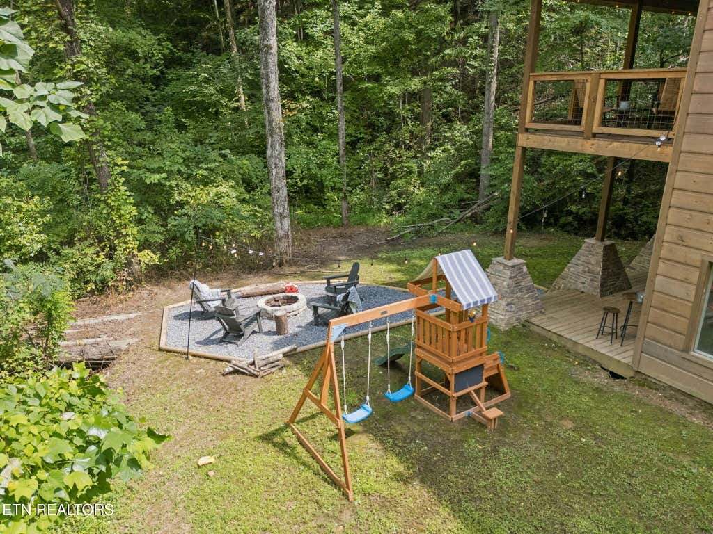 Photo of 1615 Bear Valley Rd, Sevierville, TN 37876 (MLS # 1351548)