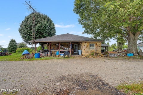 Photo of 1368 Taylors Chapel Rd, Crossville, TN 38572 (MLS # 1352695)