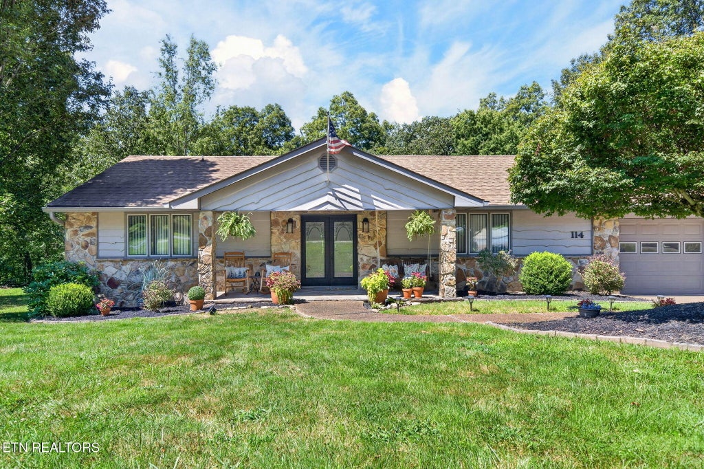 Photo of 114 Morris Lane, Crossville, TN 38558 (MLS # 1353396)