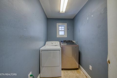 Tiny photo for 2205 Madison Rd, Knoxville, TN 37912 (MLS # 1328125)